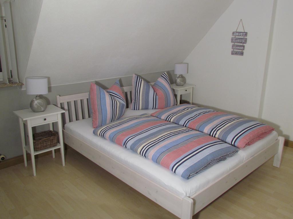 Ferienwohnung "Am Eisenbuehl" Berg  Екстериор снимка